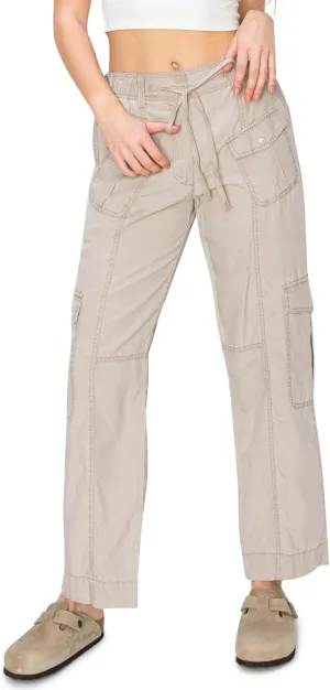Cali1850 Women's Relaxed Fit Comfortable Mid Rise Washed Linen Straight Leg Cargo Pants with Elastic Band