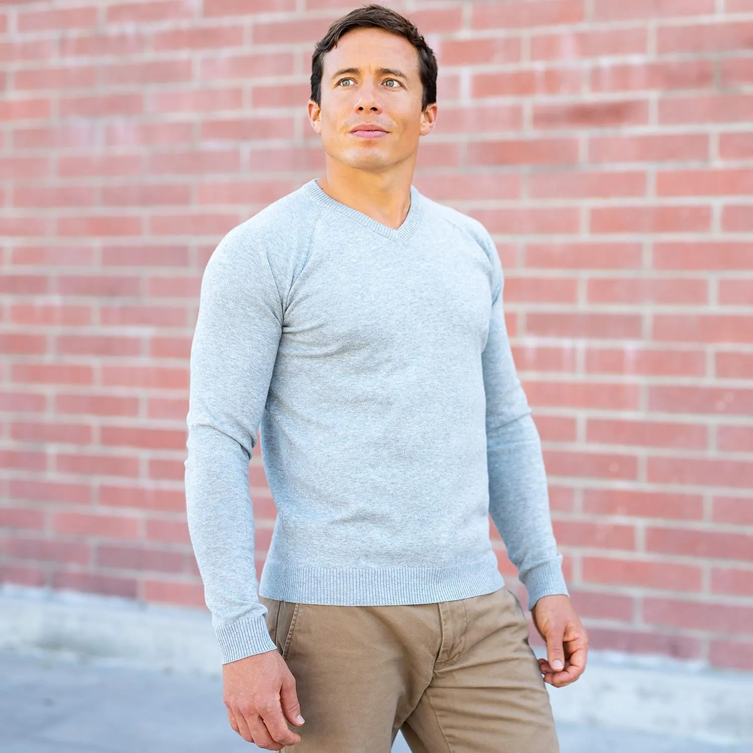 CC Perfect Slim Fit V Neck Sweaters for Men | Lightweight Breathable Mens Sweater | Soft Fitted V-Neck Pullover for Men
