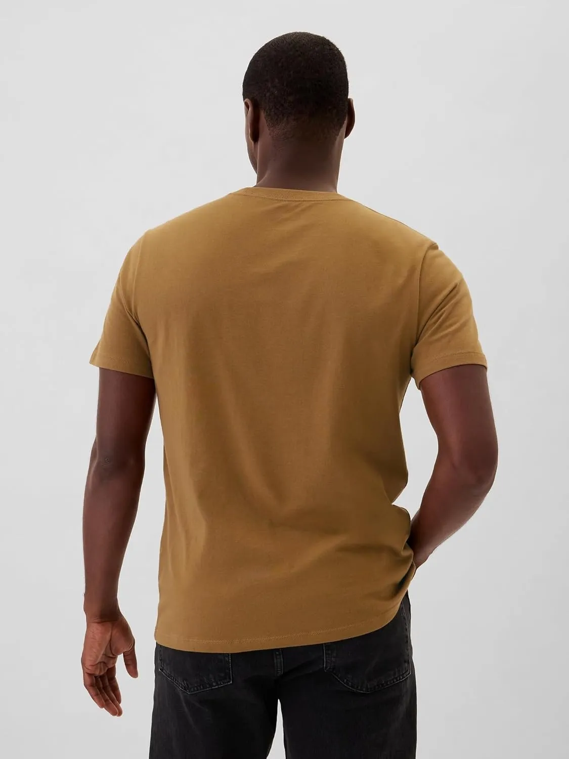 GAP Men's Everyday Soft Logo Tee