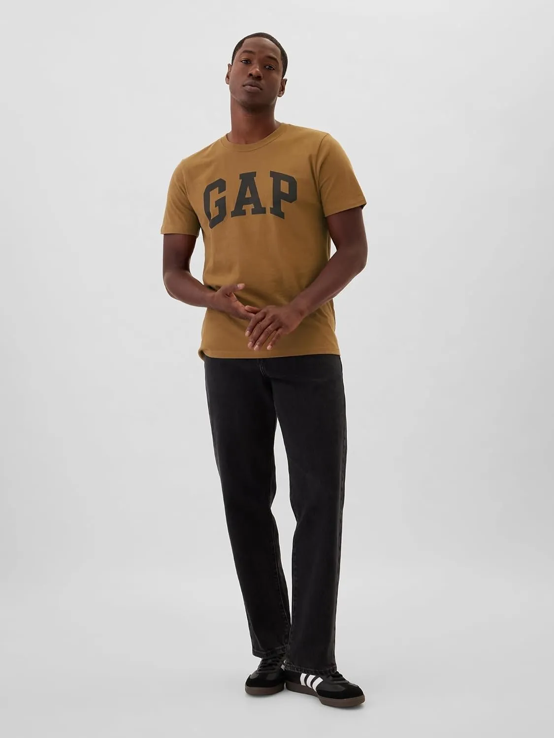 GAP Men's Everyday Soft Logo Tee