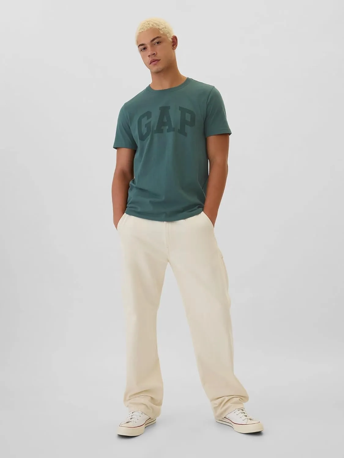 GAP Men's Everyday Soft Logo Tee