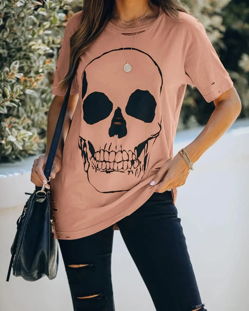 Veatzaer Summer Cotton Graphic Shirts Womens Short Sleeve Crewneck Tees Skull Distressed T Shirt Loose Casual Tops S-XXL