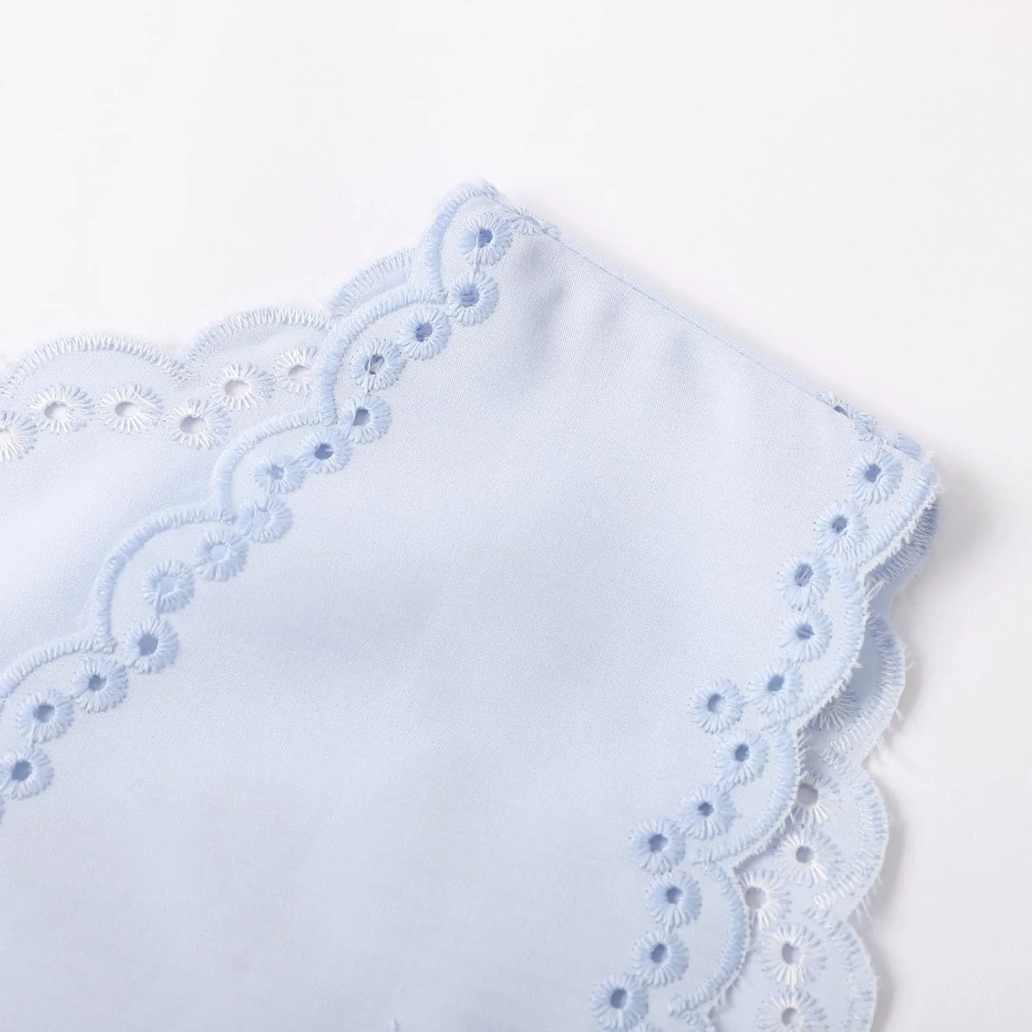 Women's Boho Y2K Tops Adjustable Tie Front Floral Eyelet Crochet Tanks for Summer Beach/Resort/Weekend Outfits​